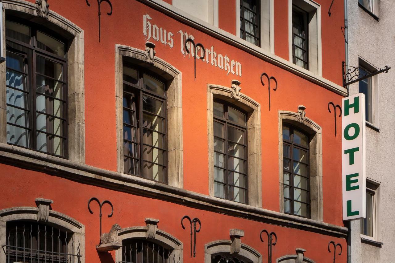 Novum Ahl Meerkatzen Altstadt Köln